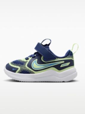 Nike Cosmic Runner 9C